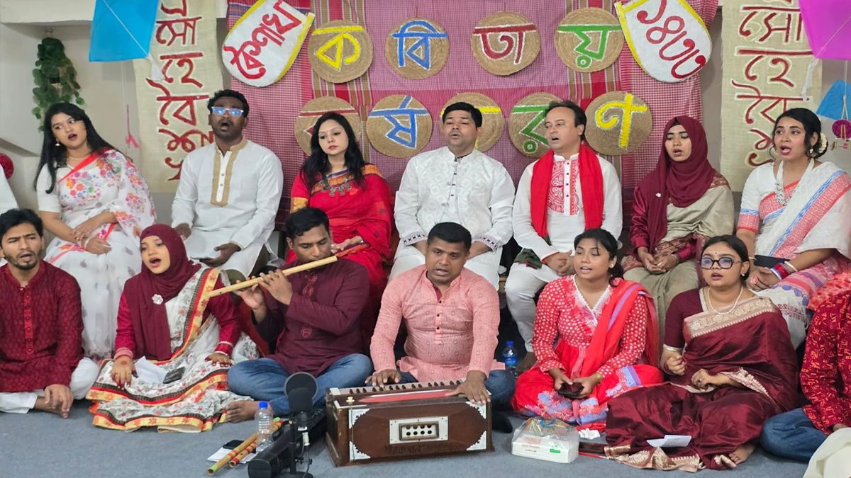 কবিতার রঙে নতুন বছরকে বরণ করল ‘স্বরকল্পন আবৃত্তিচক্র’