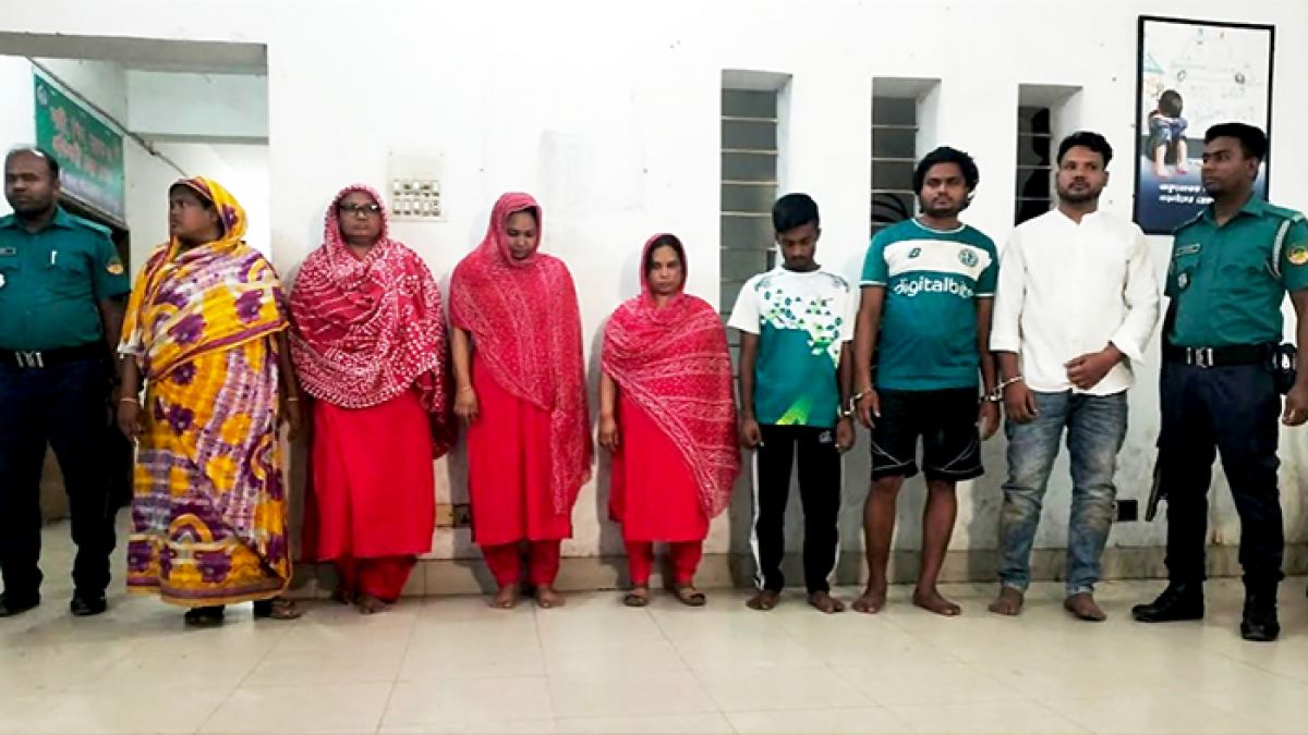 টঙ্গীতে মাদকবিরোধী অভিযানে পুলিশের ওপর হামলা, গ্রেপ্তার ৭