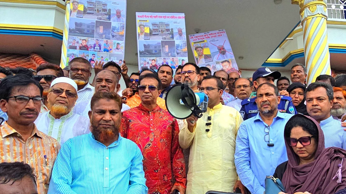 মেঘনায় বালুখেকো ও মাদক কারবারিদের শক্ত হাতে প্রতিহত করা হবে: ড. খন্দকার মারুফ