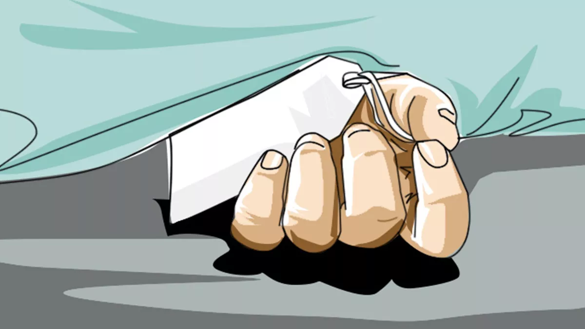 যশোরে কাভার্ডভ্যান চাপায় নারী-শিশুসহ নিহত ৪