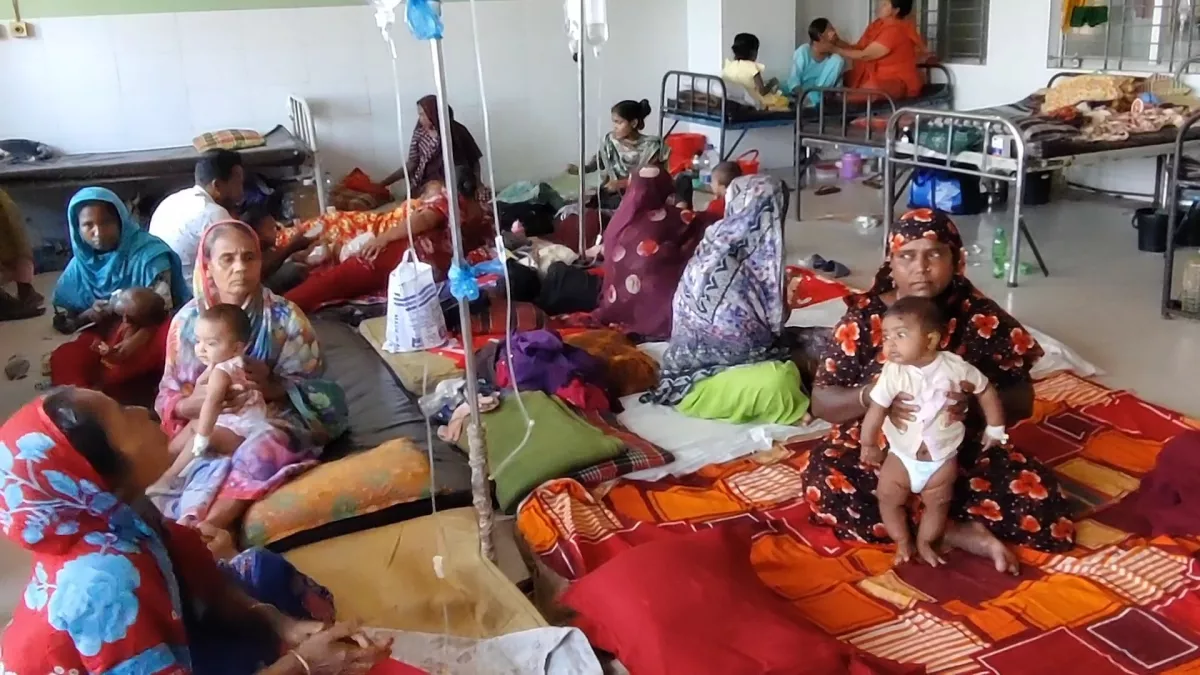 বরগুনা জেনারেল হাসপাতালে  ১৭ লাখ মানুষকে চিকিৎসা দেন ৬ চিকিৎসক