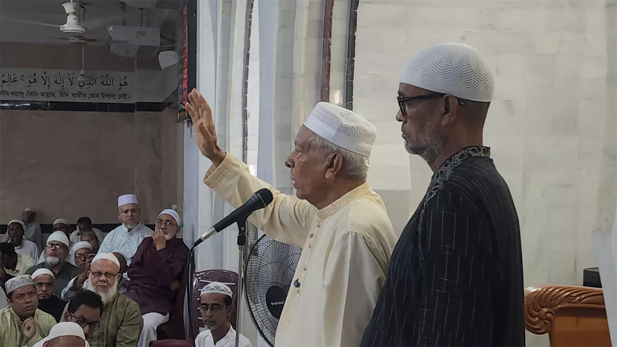 চাঁদাবাজদের ‘পিটিয়ে মারতে’ বললেন ফেনী-২ আসনের সাংসদ