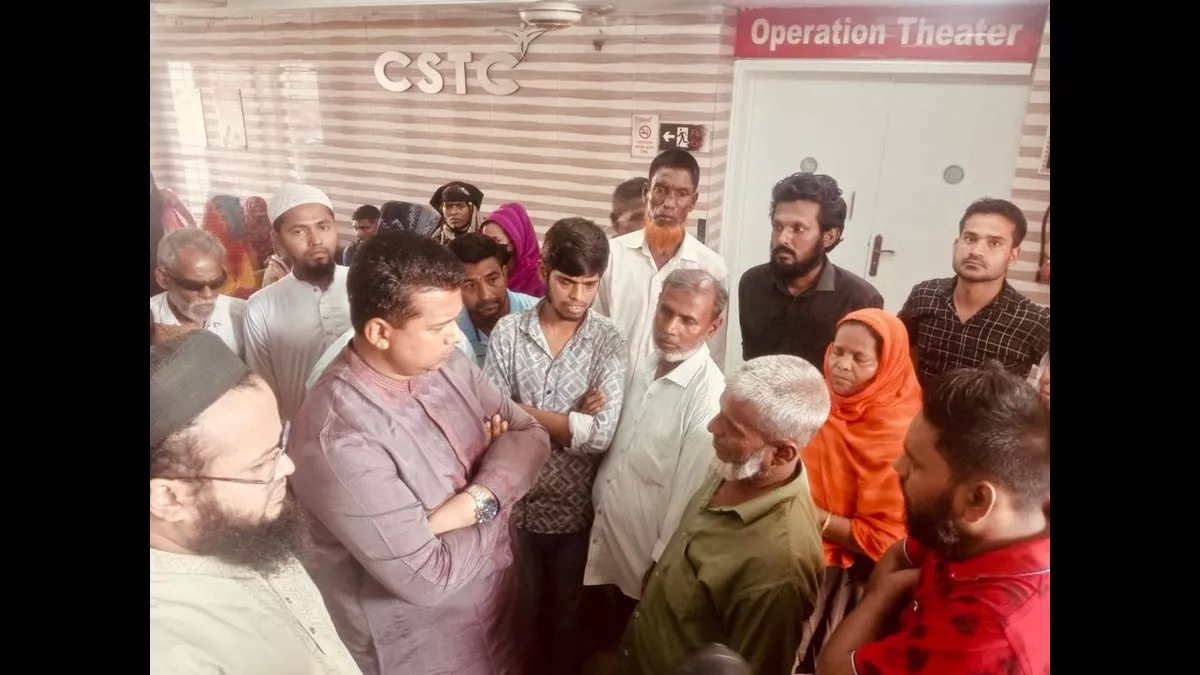 আইসিইউর সামনে নীরব আতঙ্ক, গুলিবিদ্ধ শিশুর পাশে মানবিক ডিসি