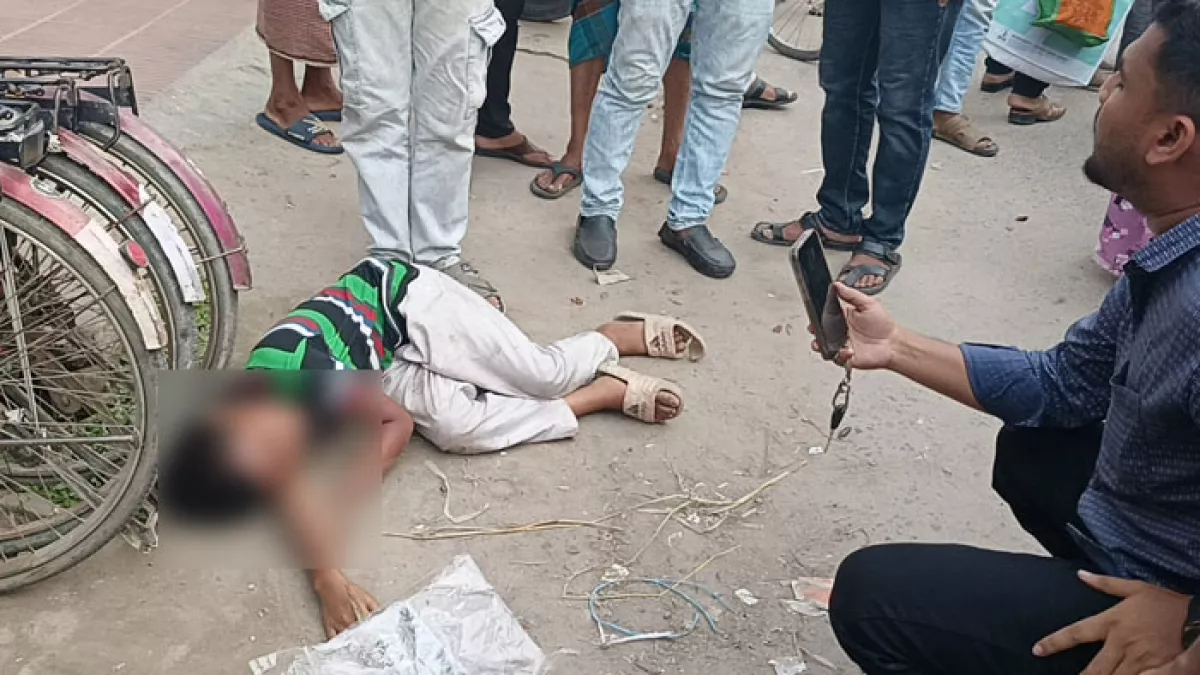 পথে বসলো শিশু সিয়ামের পরিবার