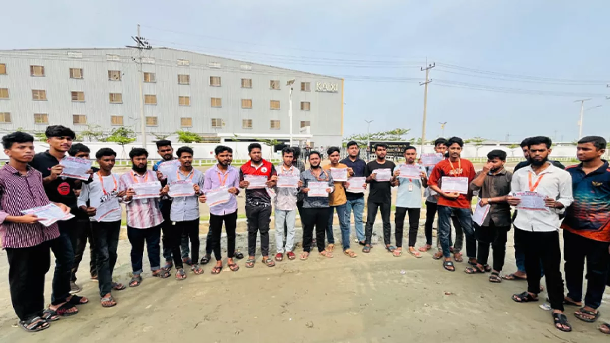 বেপজা অঞ্চলে শ্রমিক অসন্তোষ নিয়ে পাল্টাপাল্টি অভিযোগ