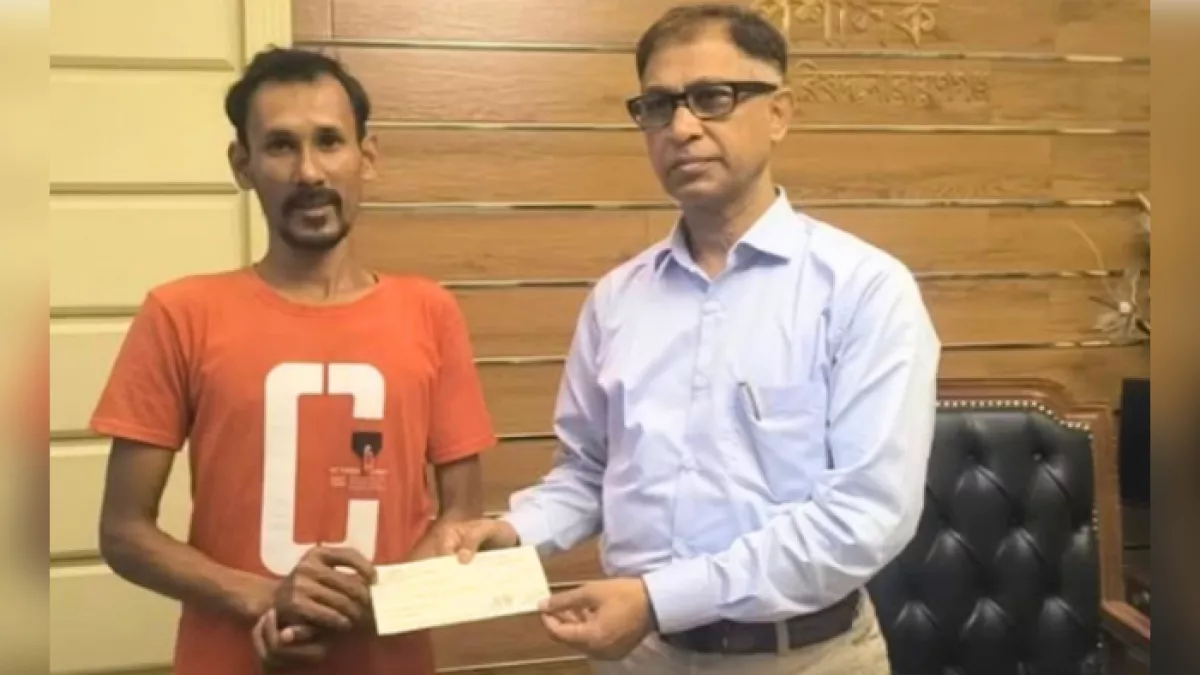 জুলাই গণঅভ্যুত্থানে গুলিবিদ্ধ সাহালম পেলেন অনুদান