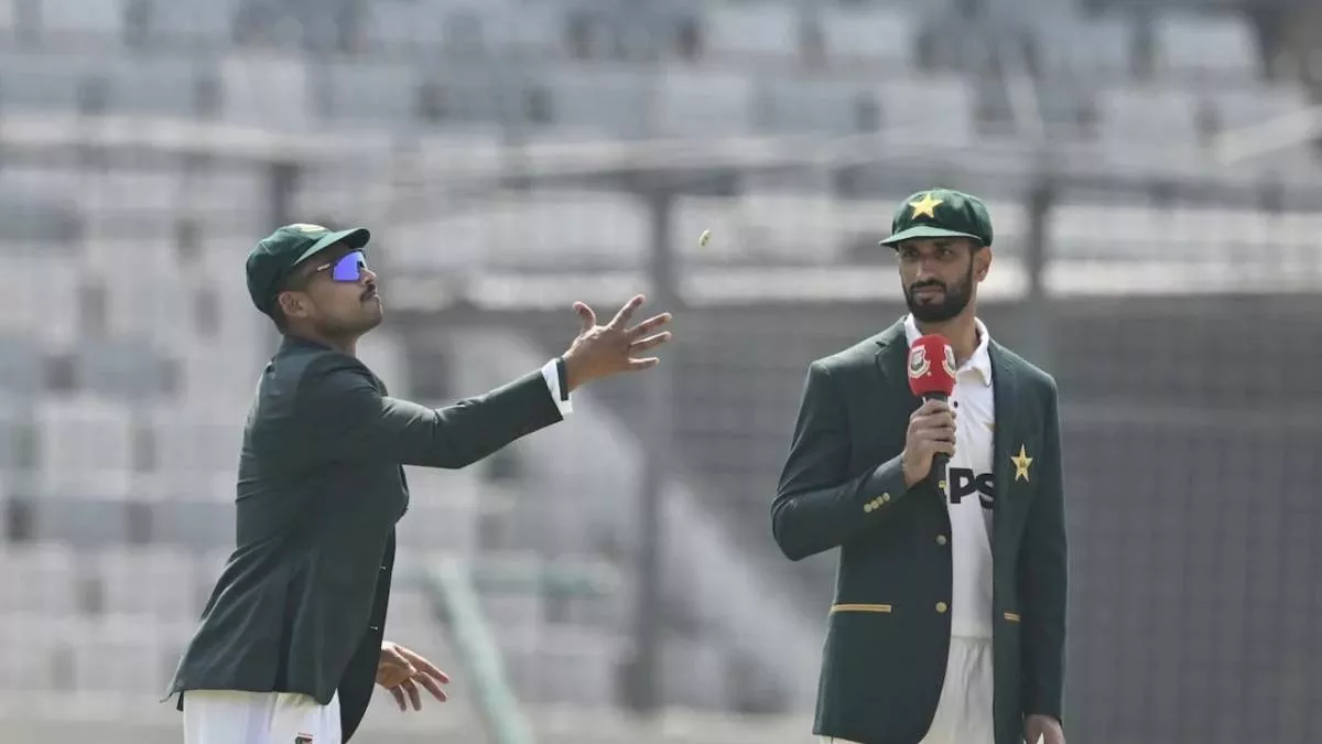 প্রথম টেস্টে টস হেরে ব্যাটিংয়ে বাংলাদেশ