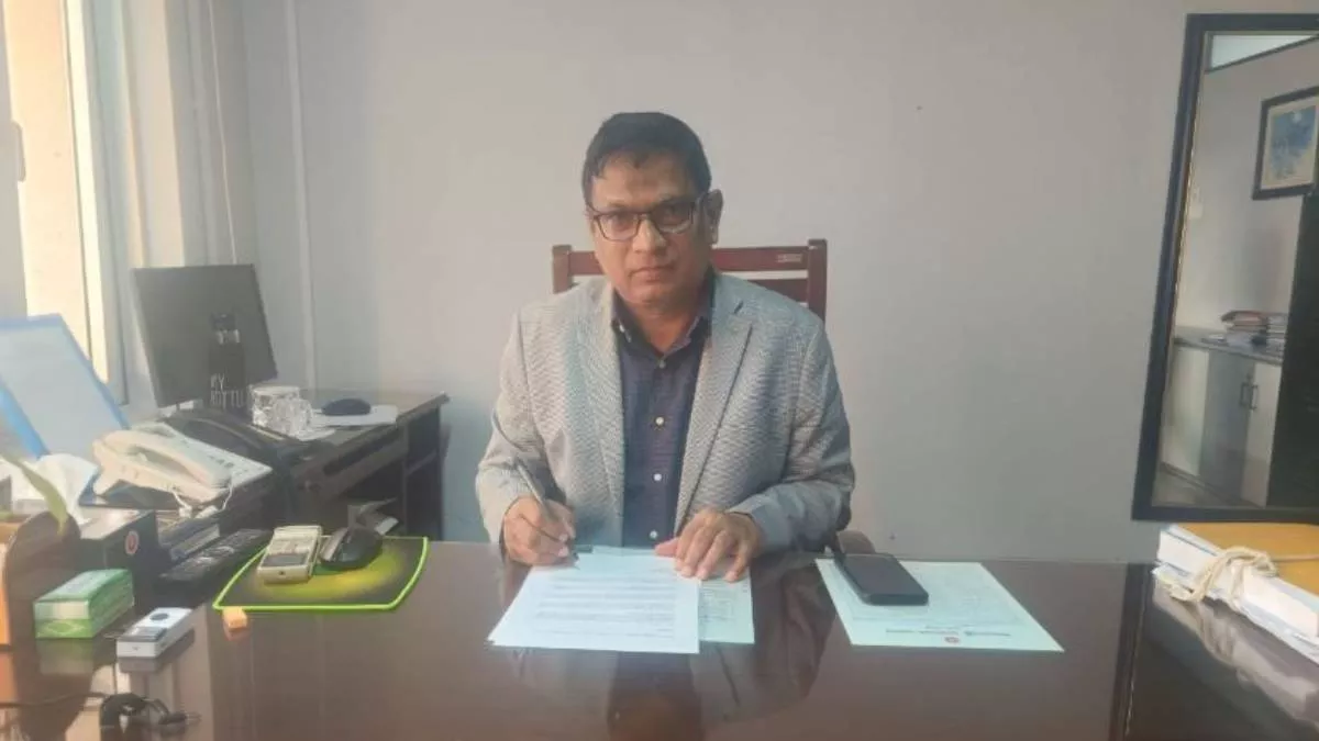 পরিমার্জন হচ্ছে ২০২৭ সালের পাঠ্যবই, যুক্ত হবে জুলাই গণঅভ্যুত্থান