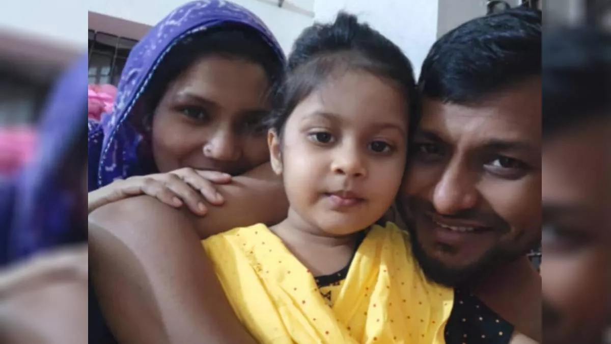 বরিশালে বাসচাপায় প্রাণ গেল স্বামী-স্ত্রী ও সন্তানের