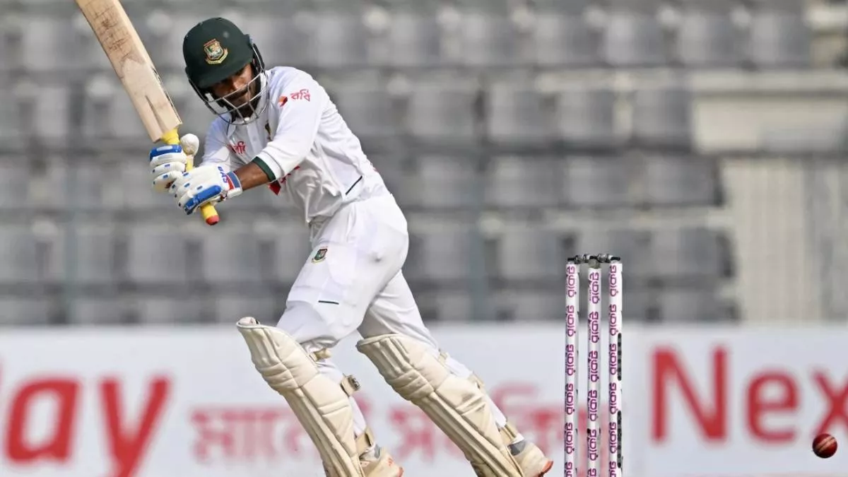 ১৫৬ রানের লিড নিয়ে দ্বিতীয় দিন শেষ করল বাংলাদেশ
