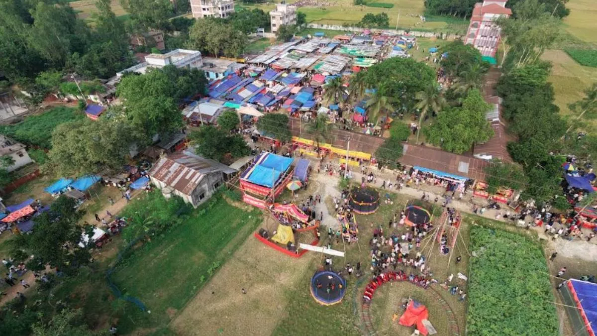 বগুড়ার দাঁড়িয়াল গ্রামের দেড়শ বছরের নিশানের মেলা