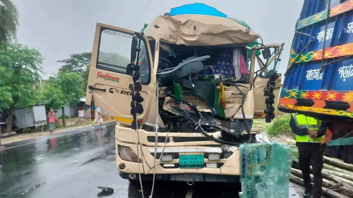 বগুড়ায় পৃথক সড়ক দুর্ঘটনায় প্রাণ গেল ৪ জনের