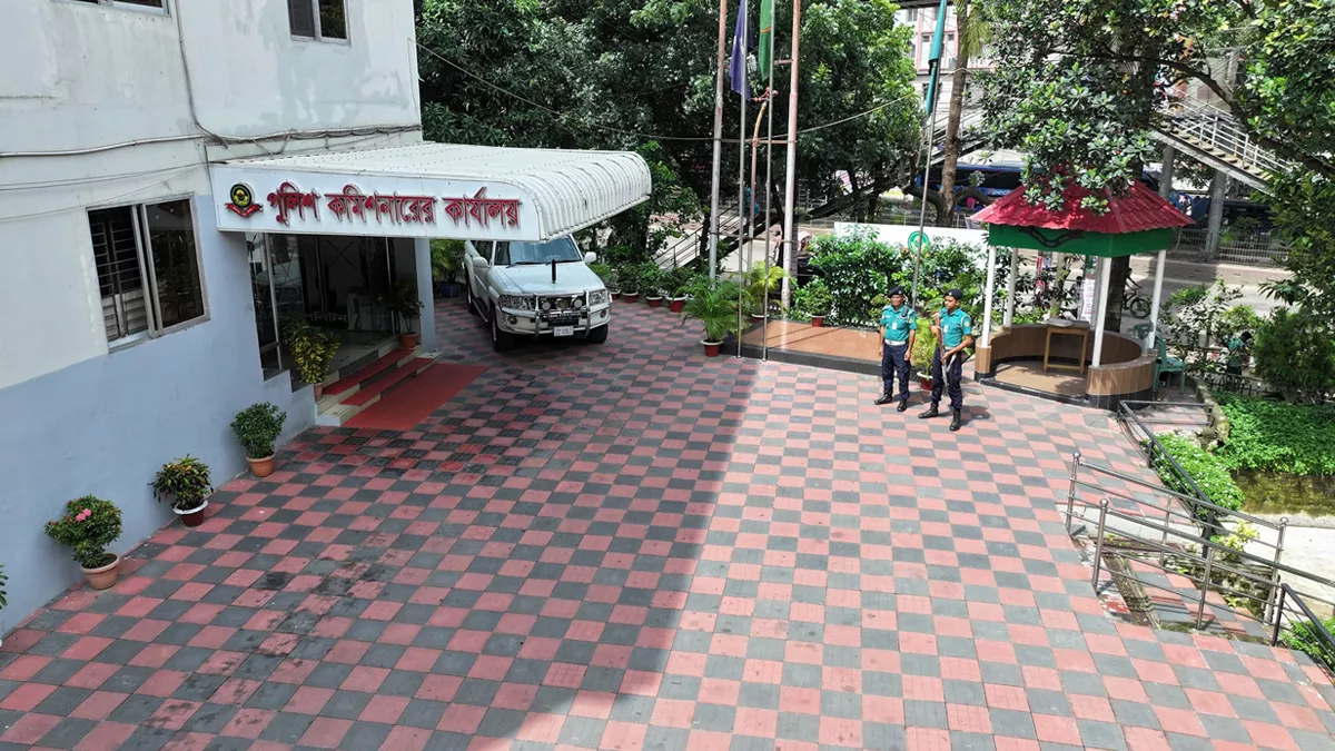 চট্টগ্রামে প্রধান সড়কে মিছিল-সমাবেশ বন্ধ ঘোষণা