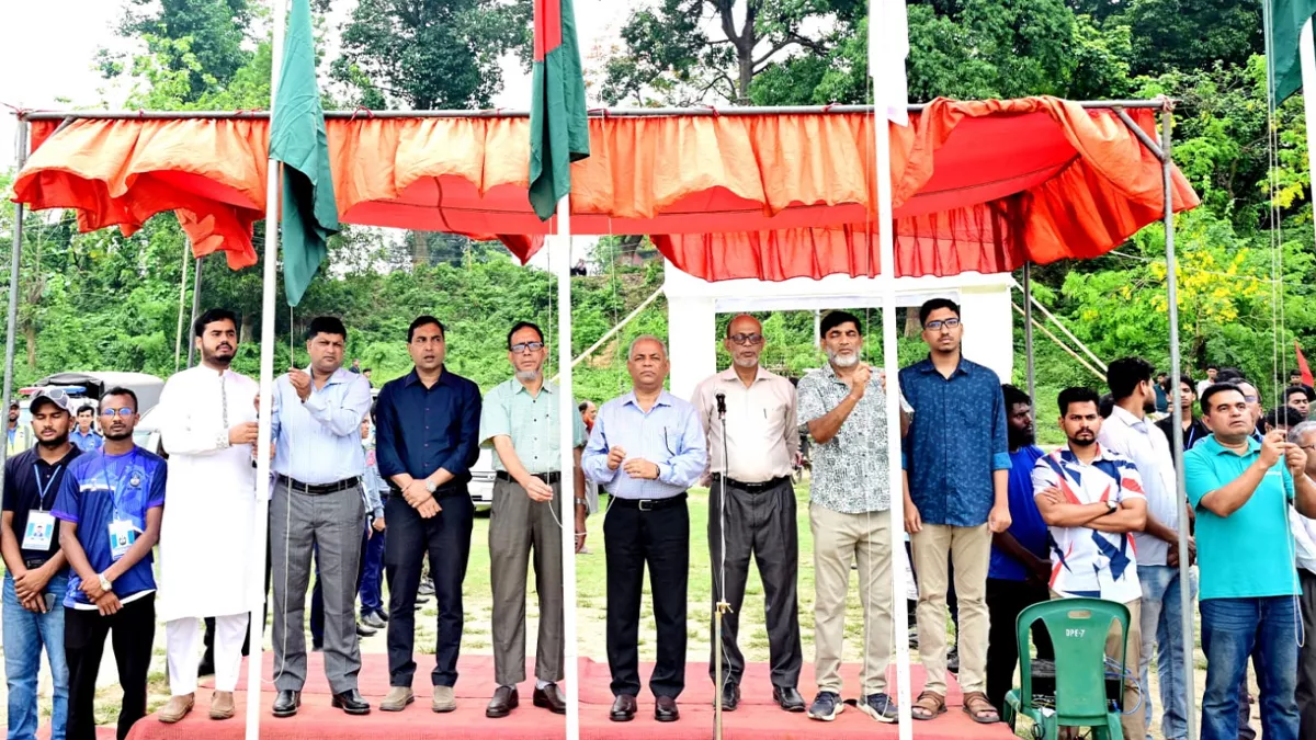 চবিতে আন্তঃবিশ্ববিদ্যালয় ফুটবল টুর্নামেন্ট অনুষ্ঠিত