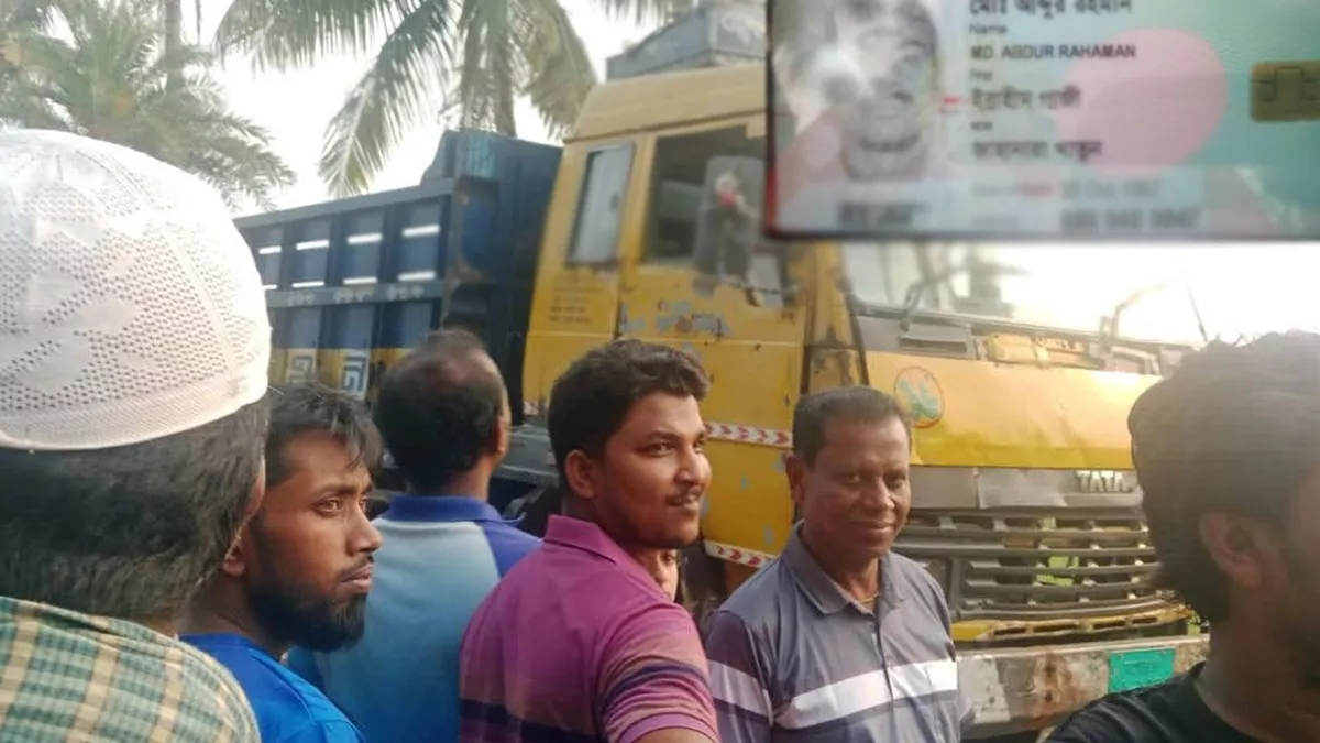 ঝিনাইদহে সড়কে দাঁড়িয়ে থাকা ট্রাক থেকে চালকের মরদেহ উদ্ধার