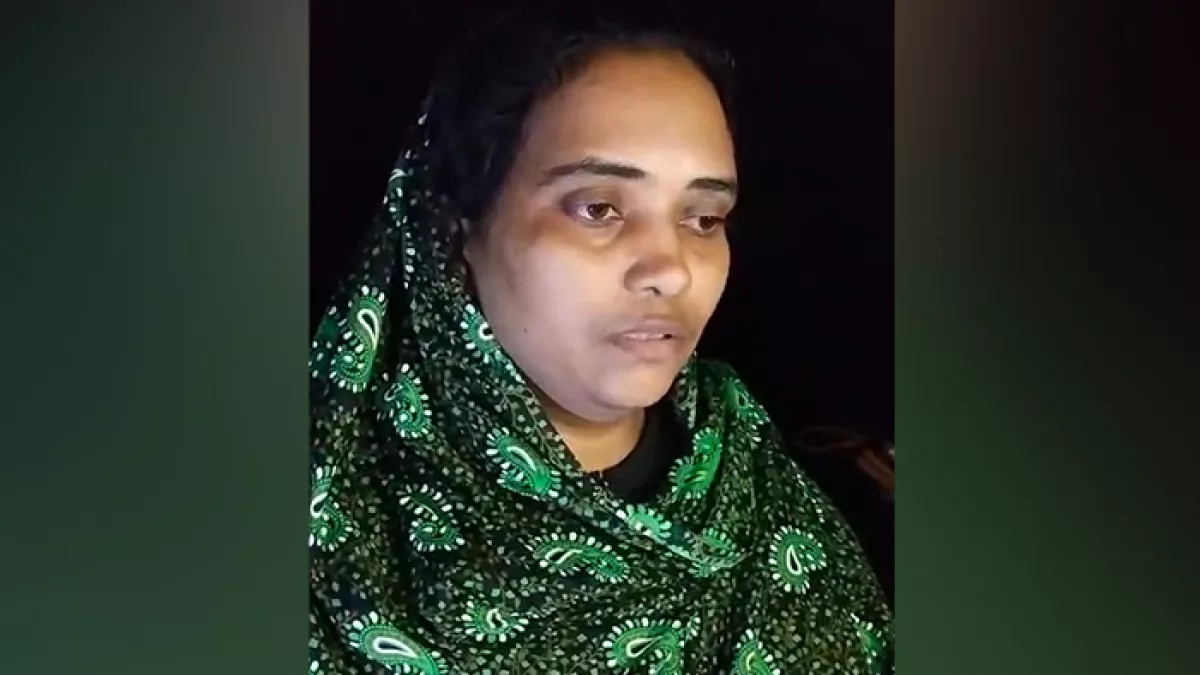 স্বামীর পচা মাংস ফ্রিজে রাখতে গিয়ে ধরা পড়লেন স্ত্রী