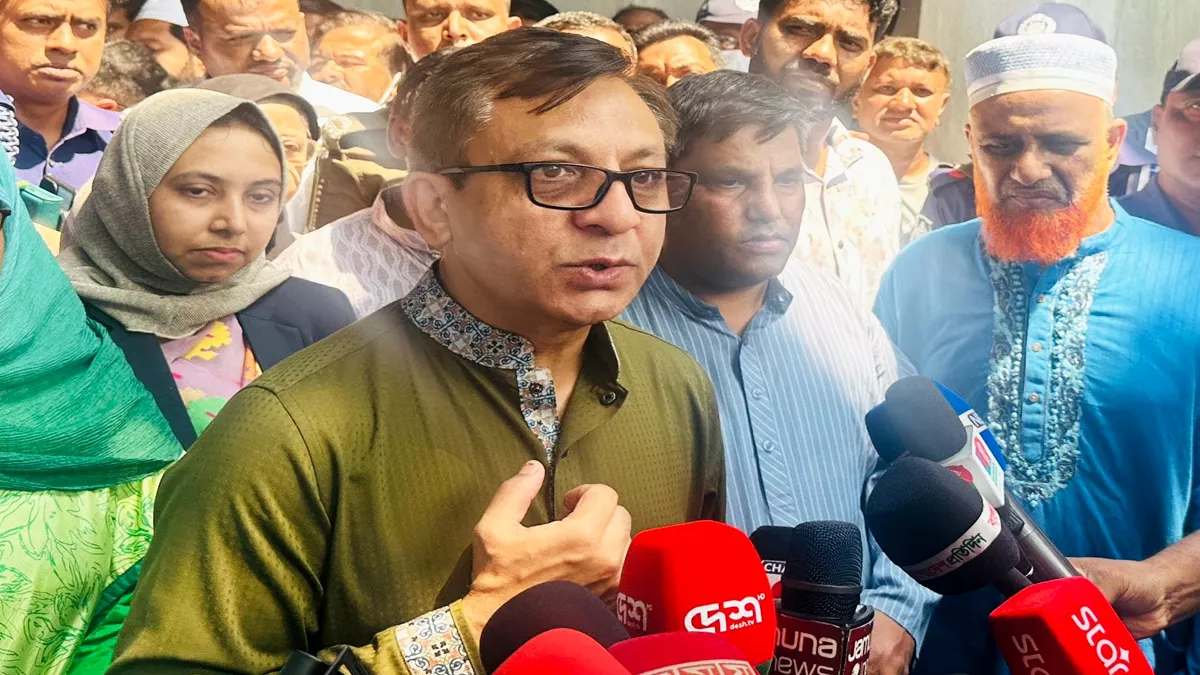 শিল্পকারখানা চালু থাকলে অর্থনীতি সচল থাকে: বাণিজ্যমন্ত্রী