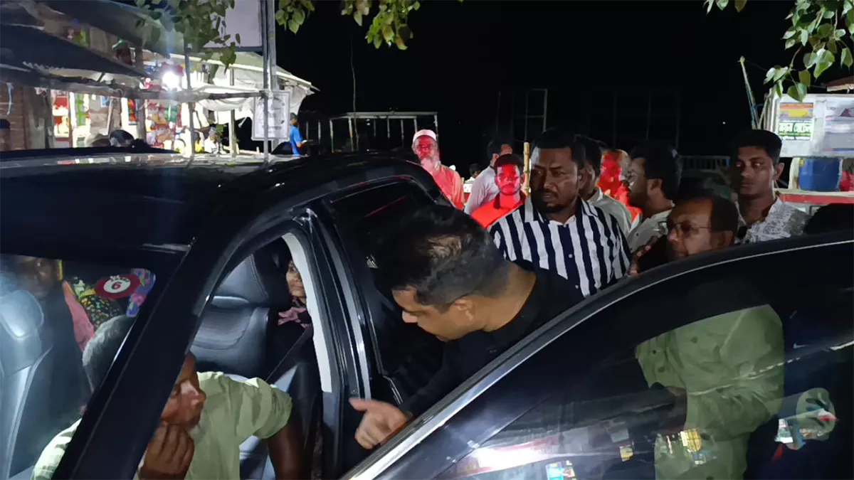 যন্ত্রণায় কাতর প্রসূতি মা, হাসপাতালে নিতে নিজের গাড়ি দিলেন বিএনপি নেতা