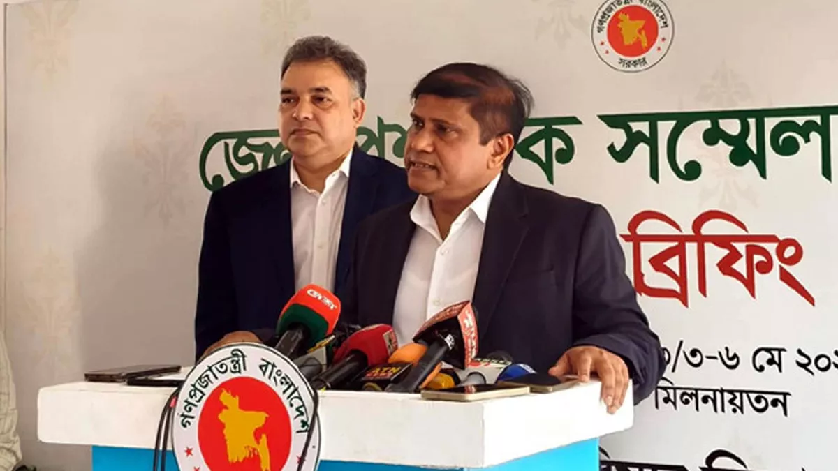 মাঠে থাকাকালীন অনেক সৈনিক দুই দিনেও ঘুমাতে পারেননি: প্রতিরক্ষা উপদেষ্টা