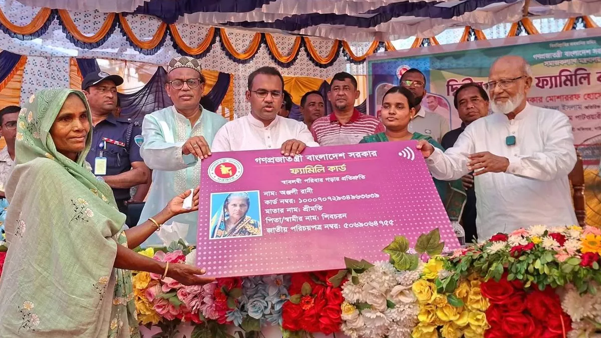 ফ্যাসিবাদের ধ্বংসস্তূপ থেকে সমৃদ্ধির পথে এগিয়ে বাংলাদেশ: ড. মোশাররফ