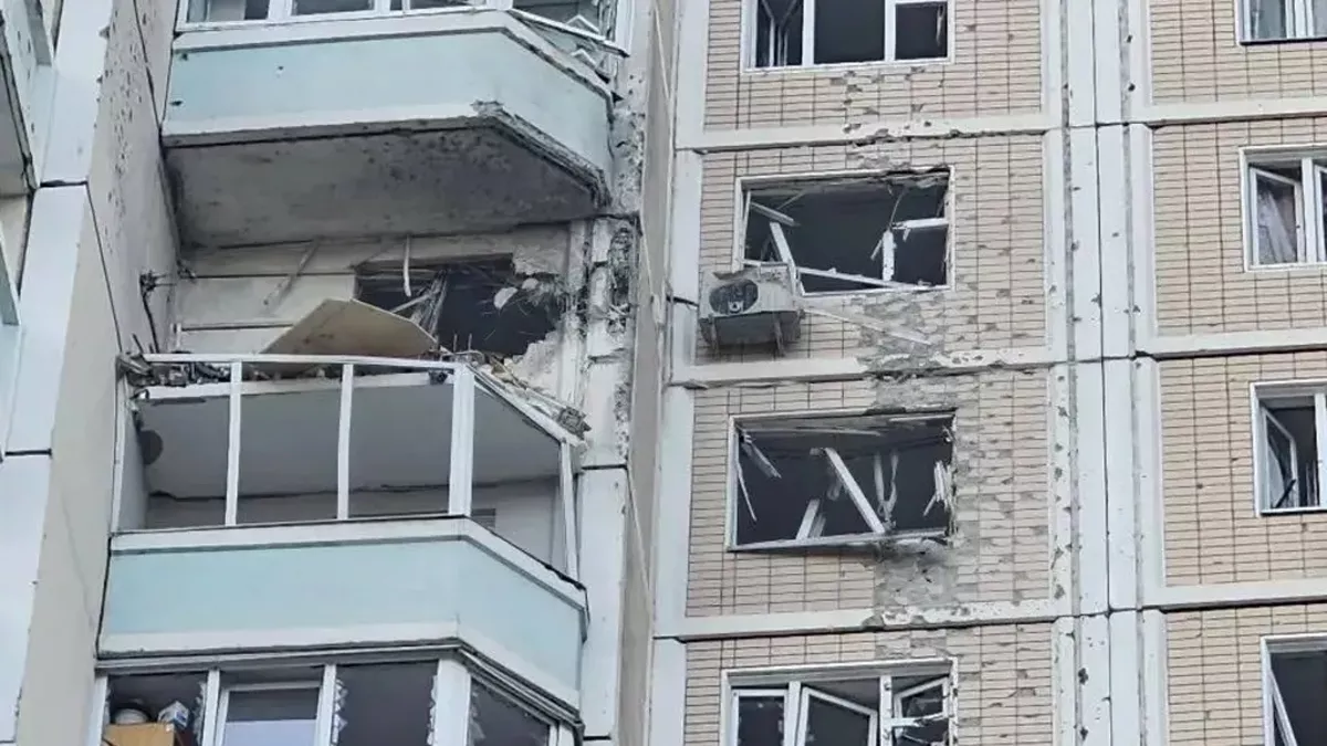 ইউক্রেনের ড্রোন হামলায় মস্কোতে তিনজন নিহত