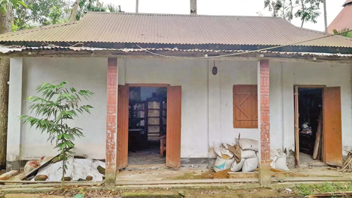 অস্তিত্বের সংকটে ‘আহরণী’