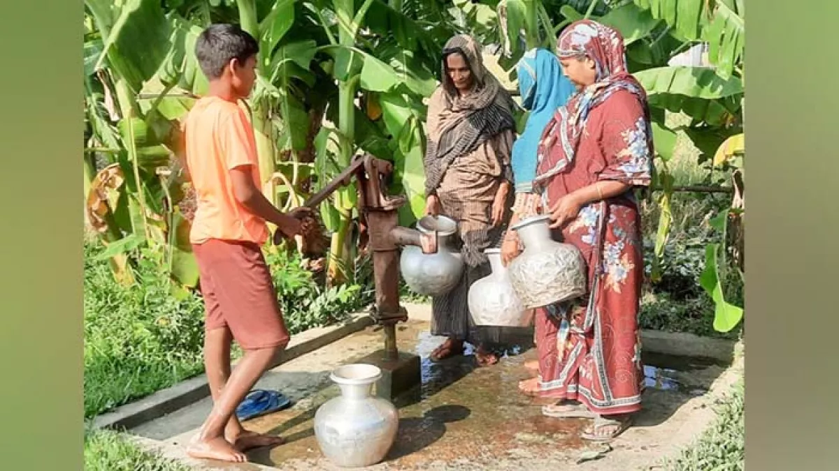 পেকুয়ায় সুপেয় পানির জন্য হাহাকার