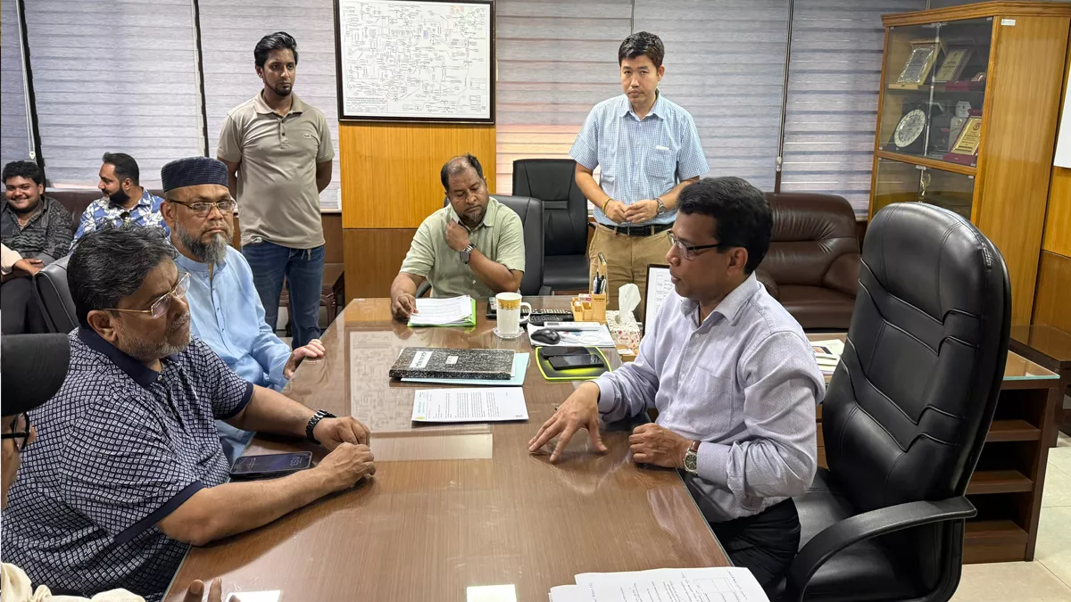 গ্যাস সংকট নিরসনে তিতাস এমডির সঙ্গে এমপি হামিদের বৈঠক