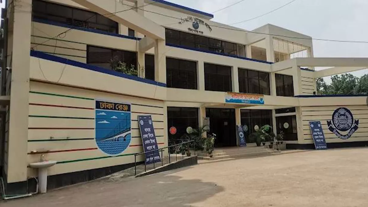 কিশোরগঞ্জে দেওয়াল ধসে মাদরাসা ছাত্রের মৃত্যু