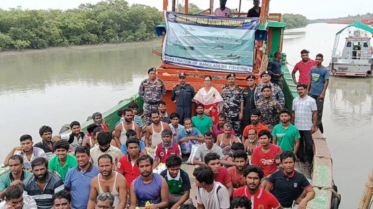 ভারতে আটক ৯১ বাংলাদেশি জেলে ফিরলেন দেশে