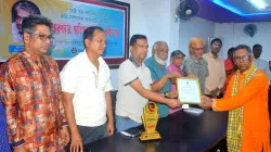 বগুড়ায় অনুষ্ঠিত হলো কবি আন্ওয়ার আহমদ স্মরণসভা ও ফল উৎসব 