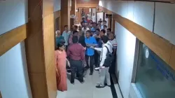 চট্টগ্রাম বিদ্যুৎ ভবনে সিবিএ নেতাদের সঙ্গে প্রকৌশলীর হাতাহাতি