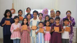 কিডস টাইমে টেরাকোটা শিল্প প্রদর্শনী ও সনদ প্রদান