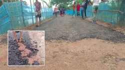 খুলনায় ৩ দিনেই উঠে যাচ্ছে নতুন সড়কের পিচ, কাজ বন্ধ করল এলাকাবাসী