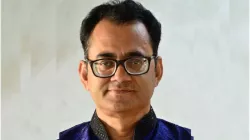 উপাখ্যানে গরিব দেশের ধনবান স্বপ্ন