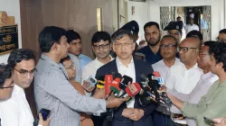 পুশ-ইন রোধে কূটনৈতিক তৎপরতা চালাচ্ছে সরকার: স্বরাষ্ট্রমন্ত্রী
