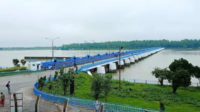 নীলফামারীতে বিপৎসীমার কাছাকাছি তিস্তার পানি