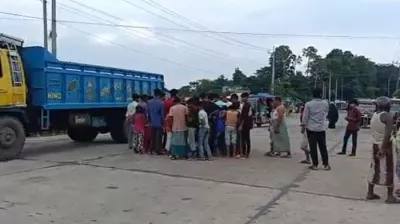 আইওএম’র গাড়ির চাপায় অজ্ঞাত শিশু নিহত 