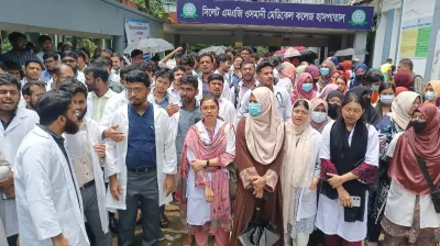 সিলেটে ওসমানী মেডিক্যালের ইন্টার্ন চিকিৎসকদের অনির্দিষ্টকালের কর্মবিরতি
