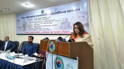 শান্তিরক্ষীদের পররাষ্ট্র প্রতিমন্ত্রীর স্যালুট