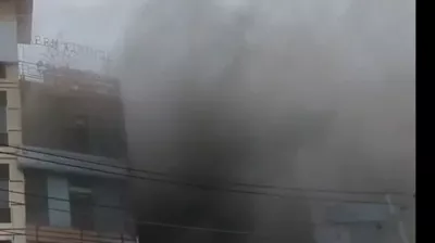 সোনারগাঁয়ে শপিংমলে আগুন, ২০ লাখ টাকার ক্ষতি