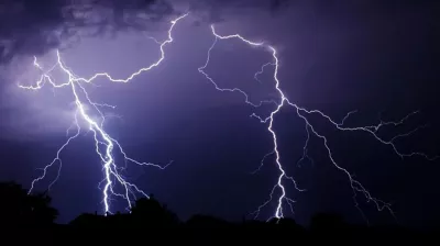 অজু করার সময় বজ্রপাতে তিন মাদরাসাছাত্রের মৃত্যু