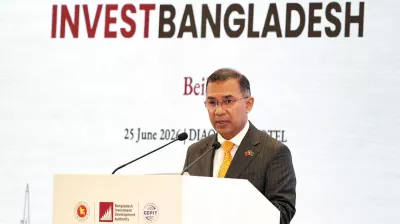 চীনের সঙ্গে আরও গভীর অর্থনৈতিক সম্পর্ক গড়তে আগ্রহী বাংলাদেশ