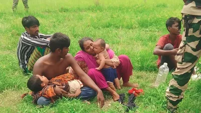 মানবিক সংকটে ১২০ ঘণ্টা ধরে শূন্যরেখায় নারী-শিশুসহ ৯ জন