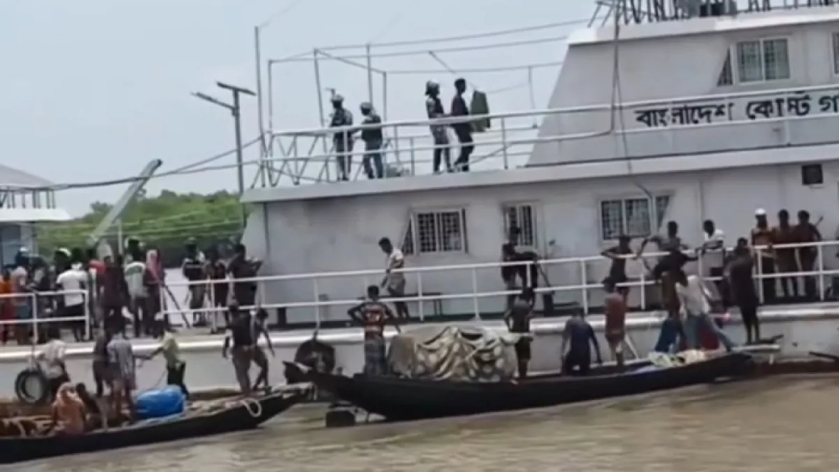 মোংলায় গ্রামবাসী-কোস্ট গার্ড সংঘর্ষ, আহত ১০
