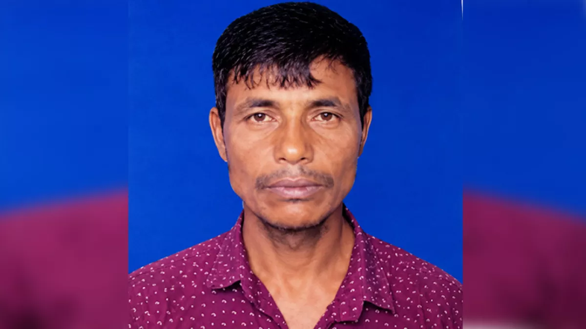 প্রশাসনকে তথ্য দিয়ে সহযোগিতার অপরাধে প্রাণ গেল হাশেমের