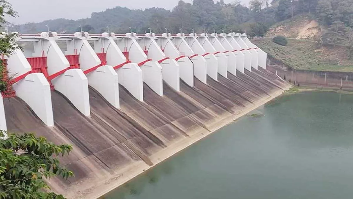 কাপ্তাই হ্রদে পানি সংকটে বন্ধ বিদ্যুৎ কেন্দ্রের ৩টি ইউনিট বিদ্যুৎ উৎপাদন বন্ধ। প্রবা ফটো