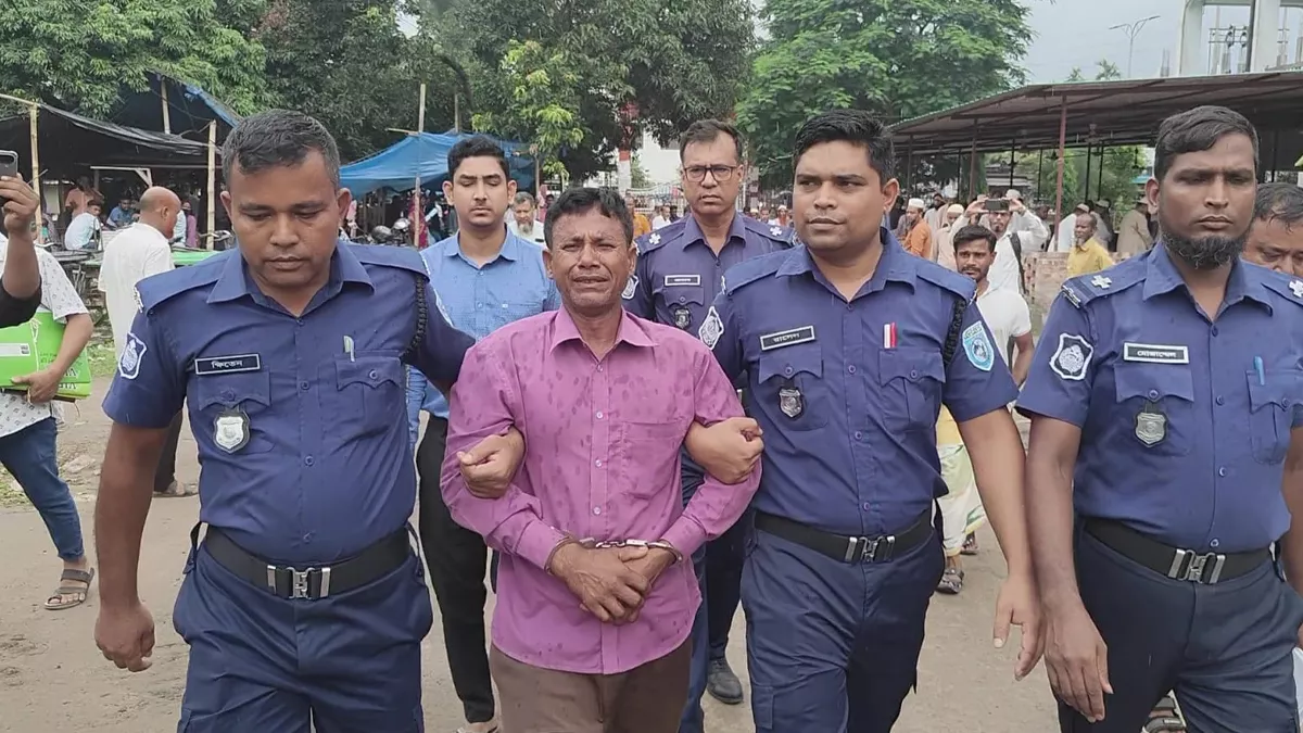 ধর্ষণের মামলায় আব্দুল মমিনের যাবজ্জীবন সশ্রম কারাদণ্ড। ছবি: প্রতিদিনের বাংলাদেশ 