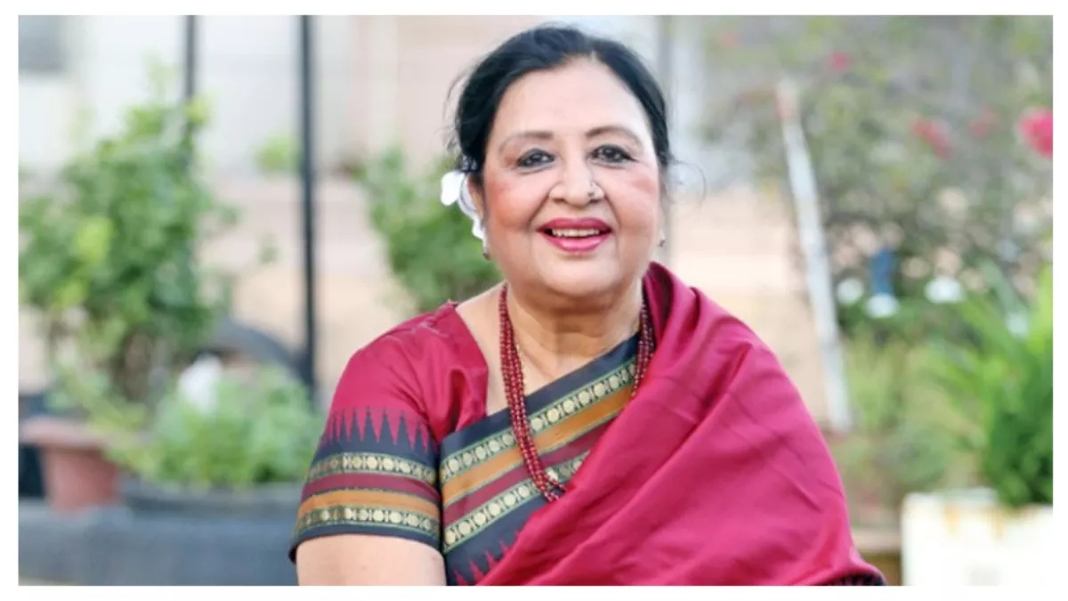 অভিনেত্রী শবনম। ছবি: সংগৃহীত