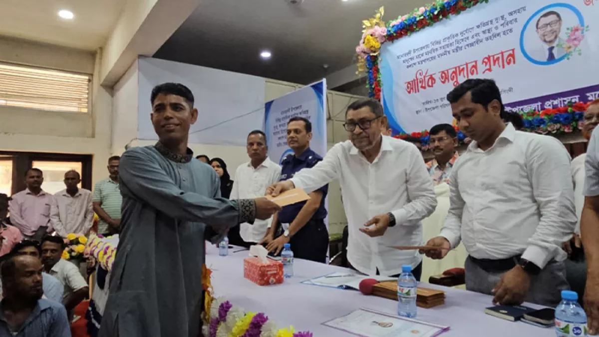 পাইলটিং স্কিমের মাধ্যমে ঘরে ঘরে পৌঁছাবে স্বাস্থ্যসেবা: স্বাস্থ্যমন্ত্রী